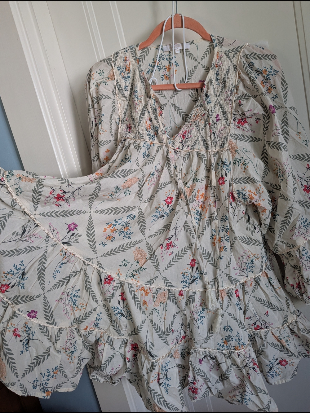 Olivaceous Cream Floral Long-Sleeve Tiered Mini Dress - Picture 3 of 9